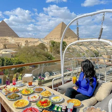 Tree Lounge Pyramids View Inn , Sphinx Giza Kafrat al Jabal Exterior photo