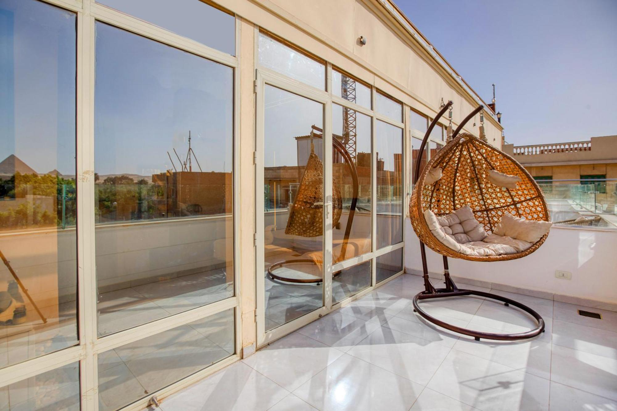 Tree Lounge Pyramids View Inn , Sphinx Giza Kafrat al Jabal Exterior photo